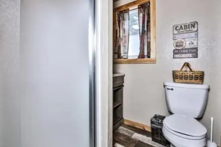 Cedar Lodge - 3 Br Cottage