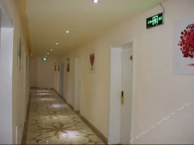 Yijia Inn