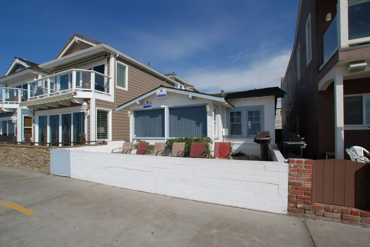 2710 W Ocean Front 68169 by RedAwning