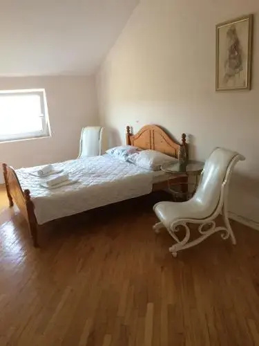 Guest House One Two Three