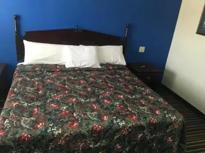 Budget Inn