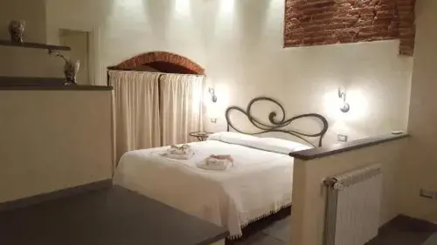 Via Faenza 2bd