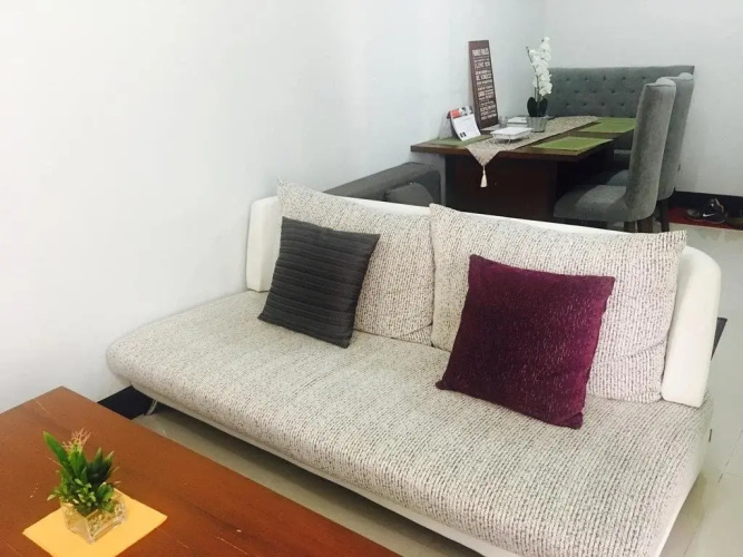 P&S Suites Burgos Circle