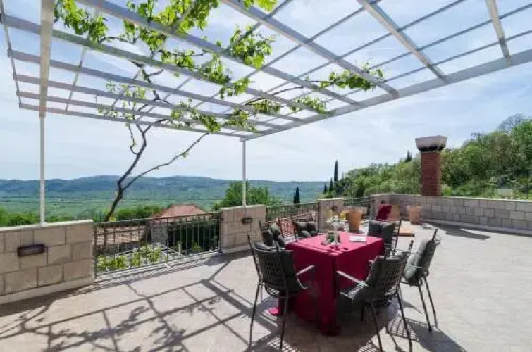 Villa Vino Vecchio
