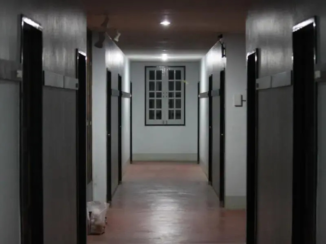 Zwahotel Amnatcharoen