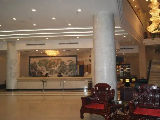 Huifeng Hotel