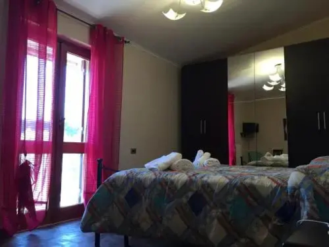 Stellatohouse