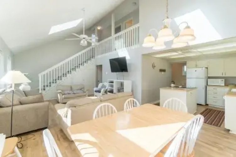 Domo Beach House