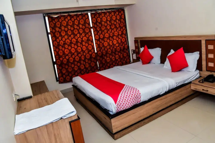 Hotel Metro Palace