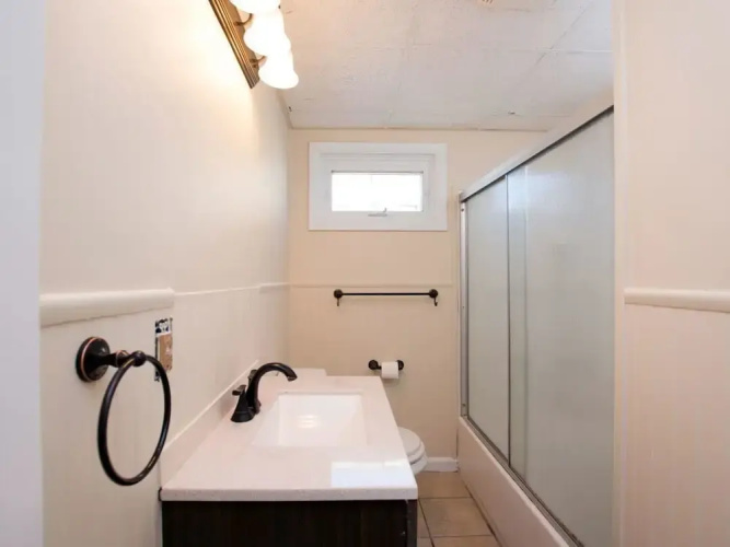 46th St Windjammer 203 2Br Condo