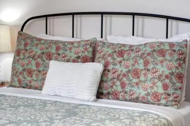 Southern Charm on Liberty