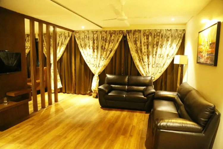 Gloria Inn