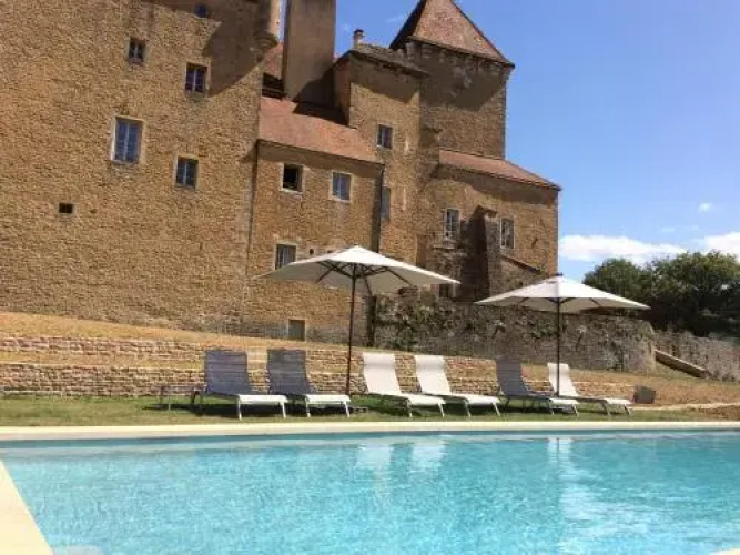 Château de Pierreclos