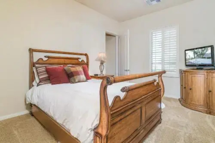 48663 Legacy Dr Condo