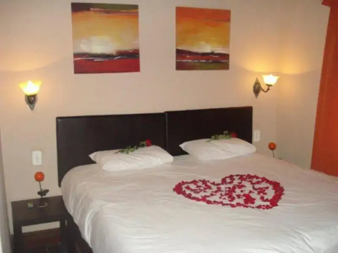 Motozi LodgeOver view