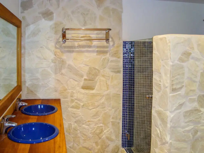 Can Ecovilla