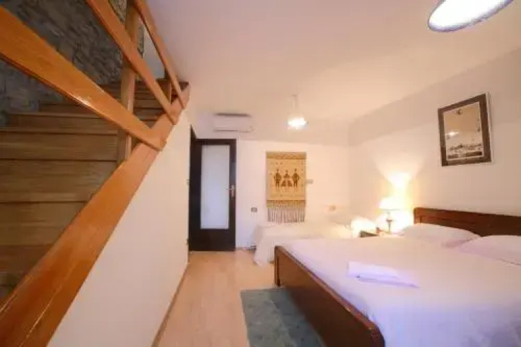 House Fiorela