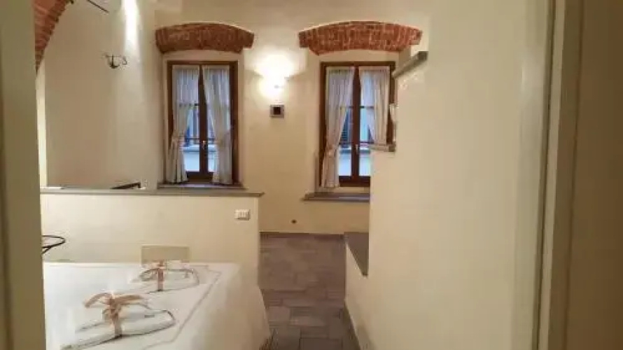 Via Faenza 2bd