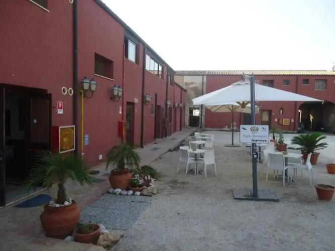 Baglio Maragani Az Agric B&B