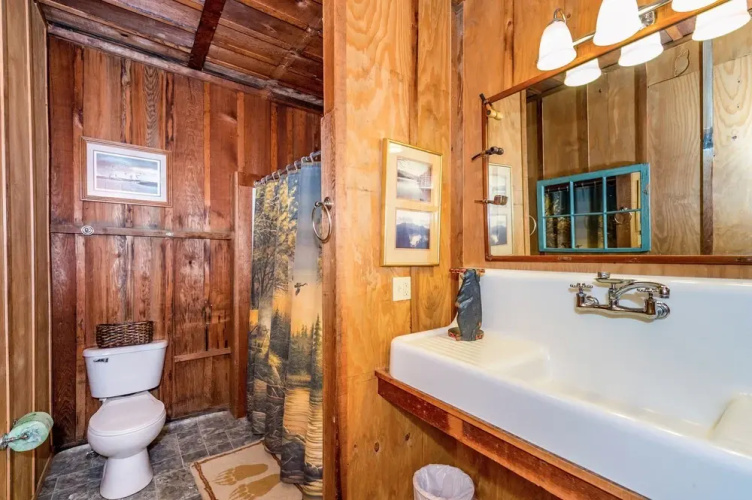 49 Atkins Loop Home
