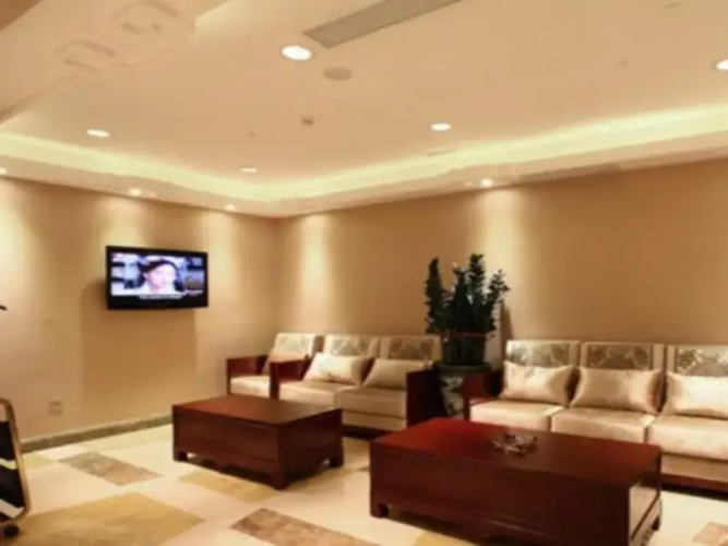 Oriental Shine Hotel