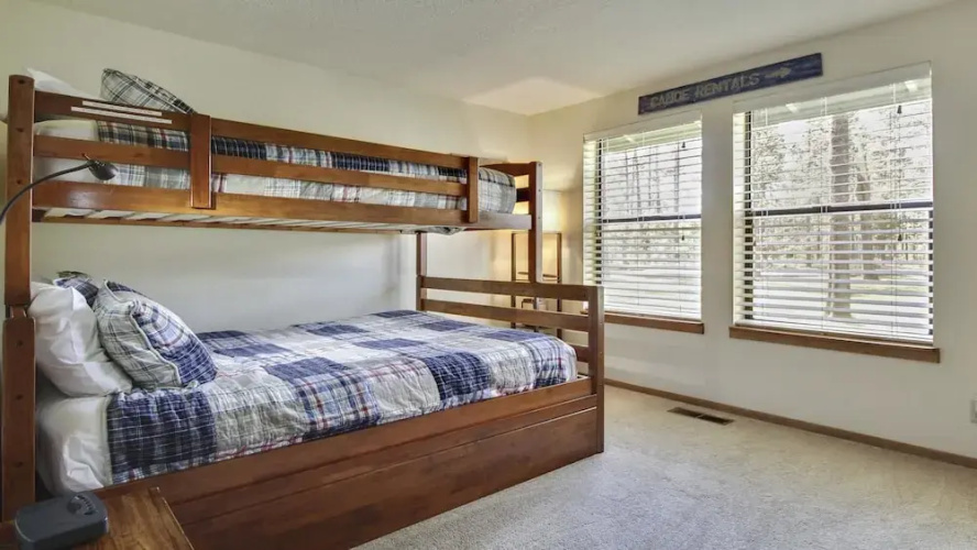 Fairway Village 12