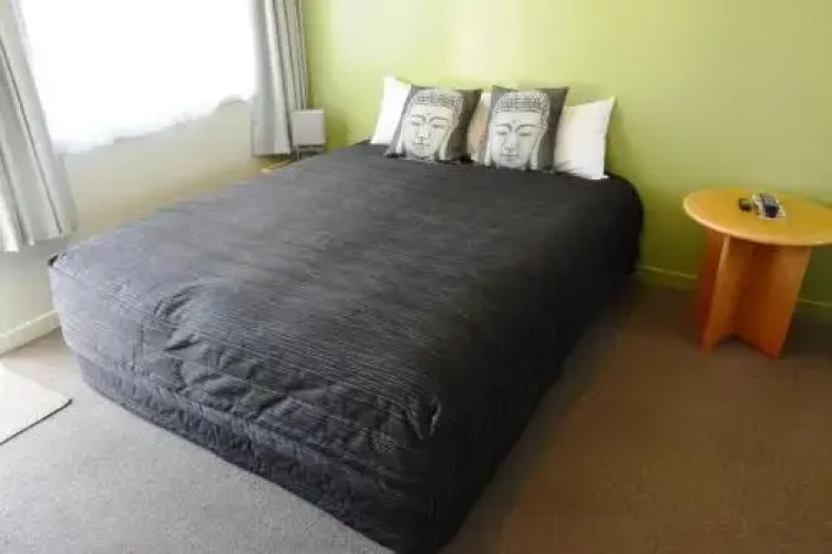Featherston Motels And Camping