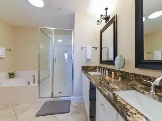 Crystal Dunes 202