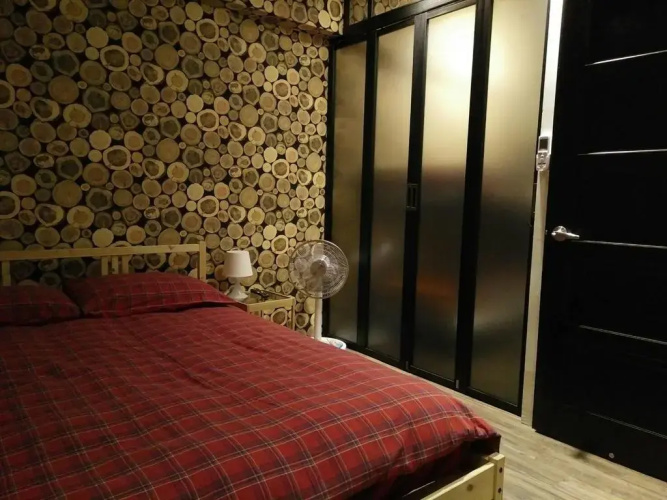 Eagle & Bear palace