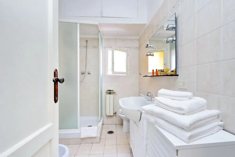 Sales - WR Apartments