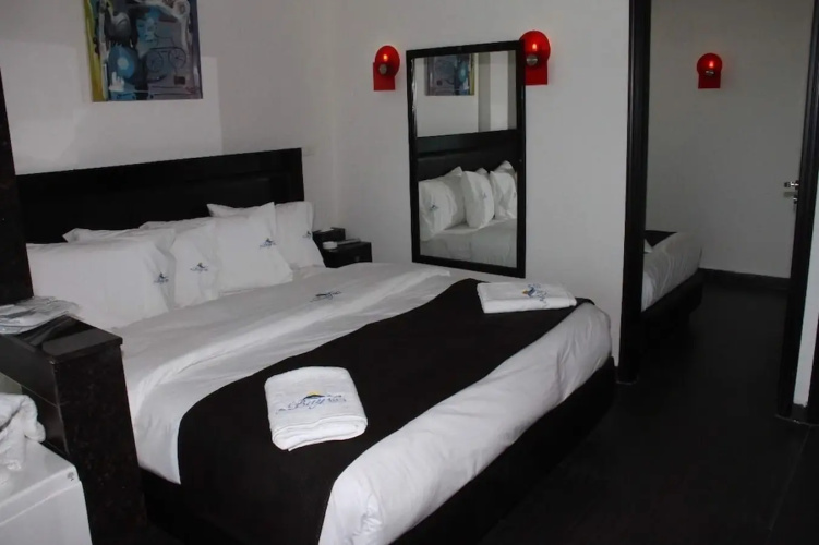 Bay 183 Hotel
