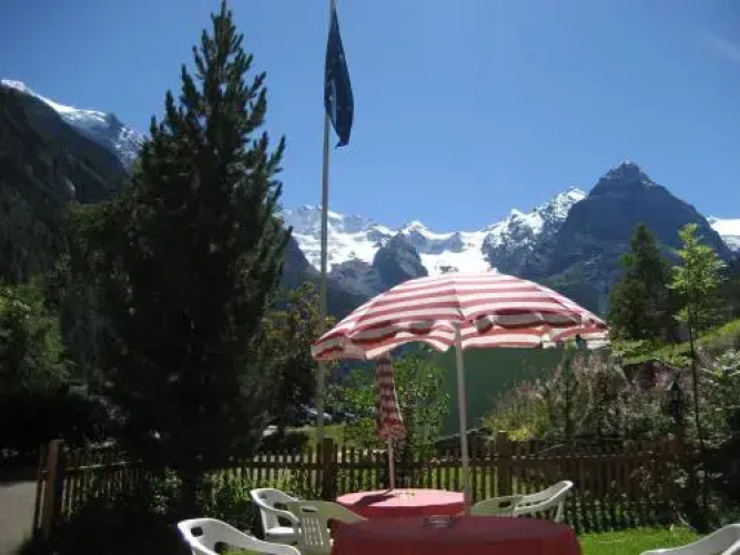 Garni Interski
