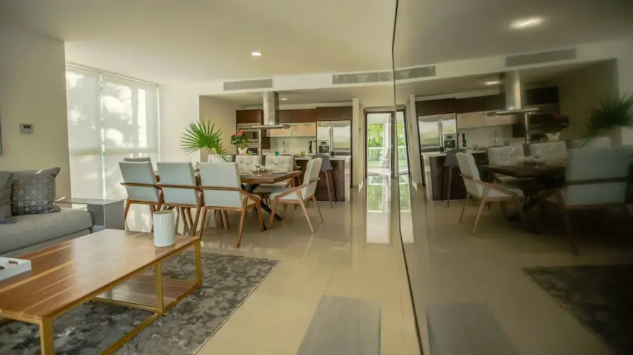 Casa Coral Beach - 2 Br Condo