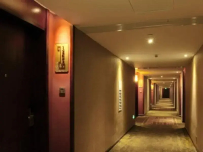 Oriental Shine Hotel