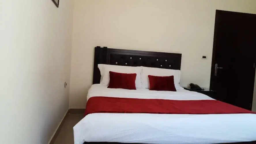 Calmera Hotel Barouk