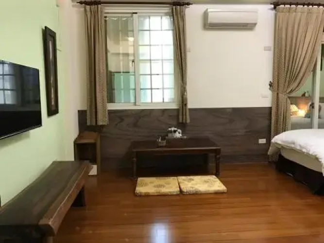 Lohas Hotel