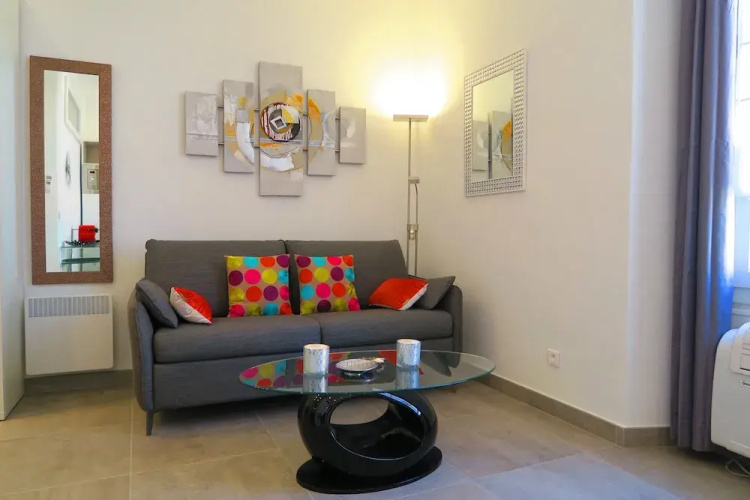 Masséna Suite by Nestor&Jeeves