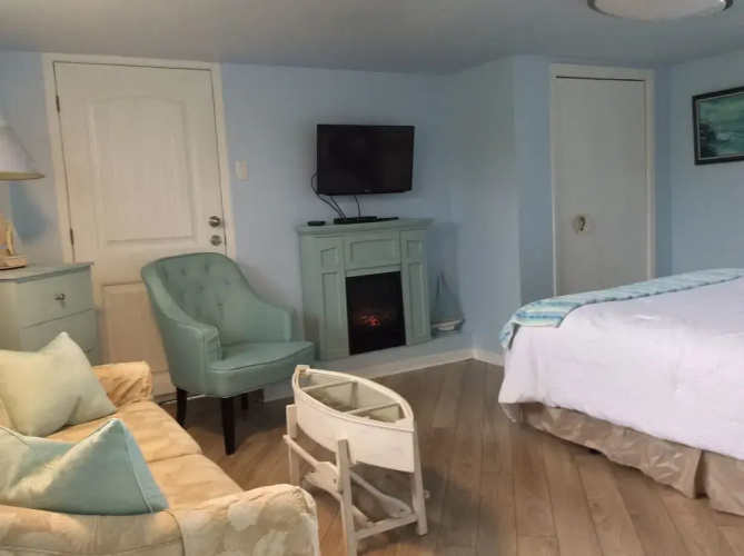 Moonlight Beach Suites