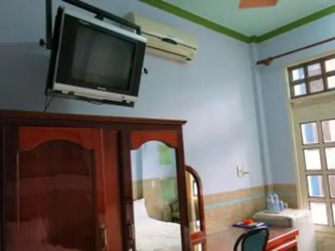 65 Hung Vuong Hotel