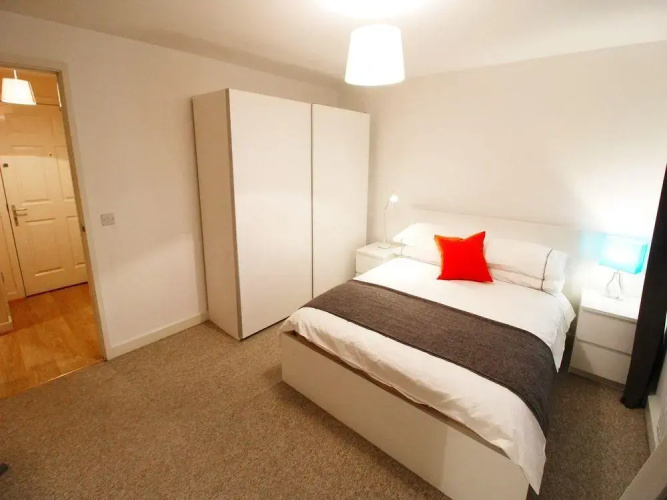 Caledonian Road Flat