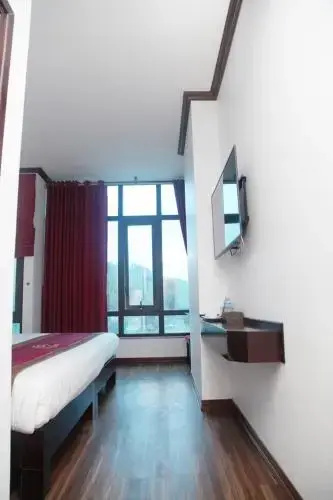 Sen Ha Long Hotel