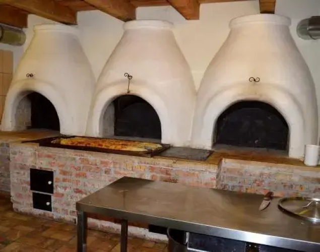 Rétespajta és Apartmanház