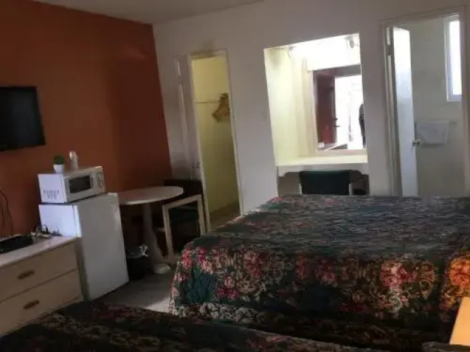 Sands Motel