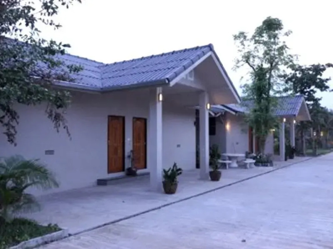 Alisa Resort(อลิสา รีสอร์ท)