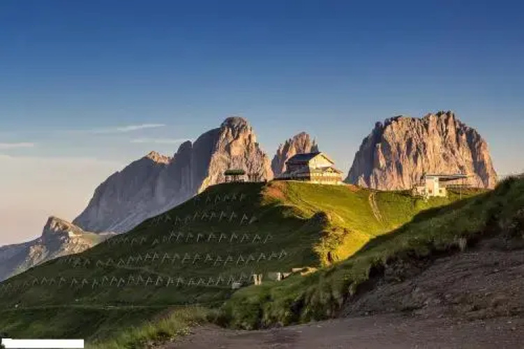 Rifugio Sass Bece