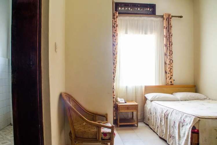 Rukungiri Inn