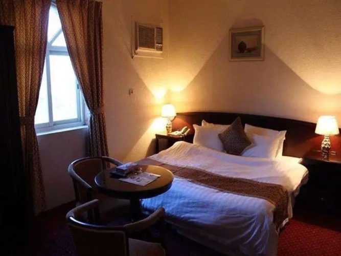 Maislon Hotel