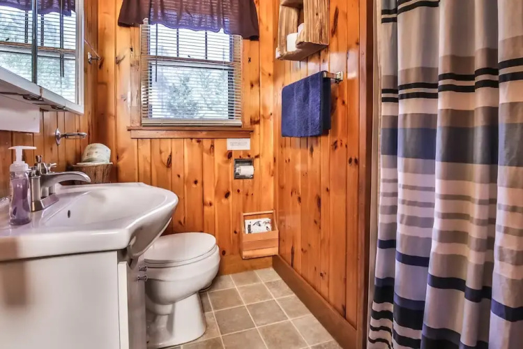 PBR #1- Elbert's - 2 Br Cottage