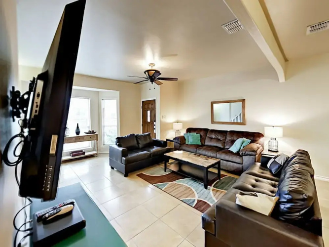 La Joya De La Costa II Unit #202 - 3 Br Condo