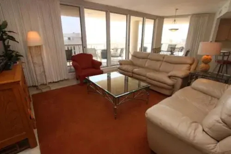 St Maarten 1408 - 3 Br home by RedAwning